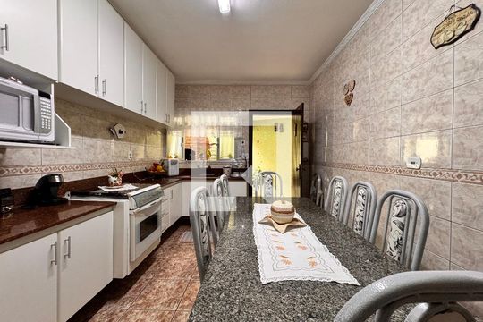 Cozinha de casa à venda com 4 quartos, 212m² em Parque Oratório, Santo André