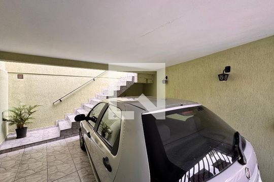 Garagem de casa à venda com 4 quartos, 212m² em Parque Oratório, Santo André