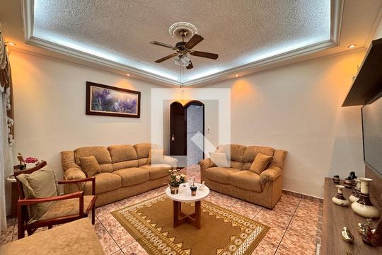 Sala de casa à venda com 4 quartos, 212m² em Parque Oratório, Santo André