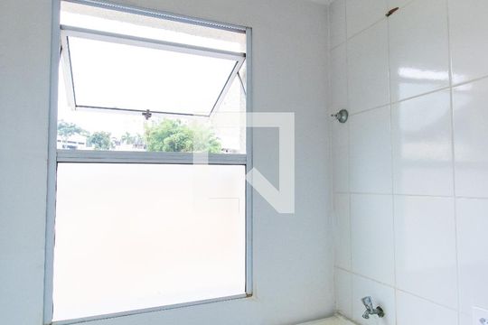 Área de Serviço de apartamento para alugar com 2 quartos, 102m² em Granja Viana, Cotia