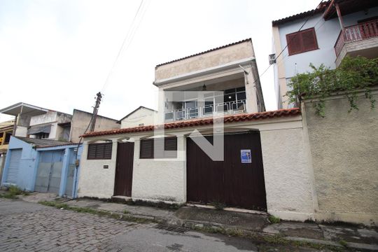 Fachada  de casa de condomínio à venda com 4 quartos, 251m² em Pechincha, Rio de Janeiro