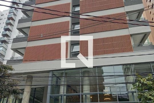 Fachada de apartamento para alugar com 1 quarto, 24m² em Perdizes, São Paulo