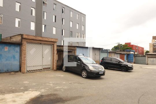 Área comum -Estacionamento de apartamento à venda com 1 quarto, 56m² em Conjunto Residencial José Bonifácio, São Paulo