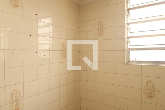 Cozinha de apartamento à venda com 1 quarto, 56m² em Conjunto Residencial José Bonifácio, São Paulo