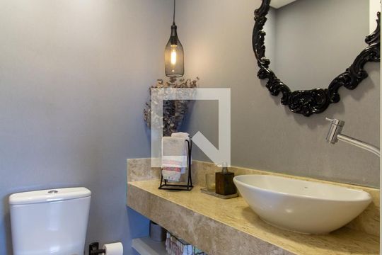 Lavabo de apartamento para alugar com 2 quartos, 92m² em Vila Anastácio, São Paulo