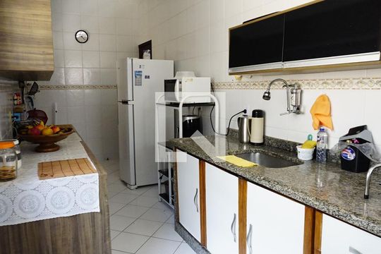 Cozinha de casa à venda com 3 quartos, 203m² em Anil, Rio de Janeiro