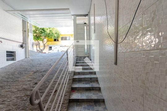 Entrada de kitnet/studio para alugar com 1 quarto, 22m² em Jardim Paqueta (zona Norte), São Paulo