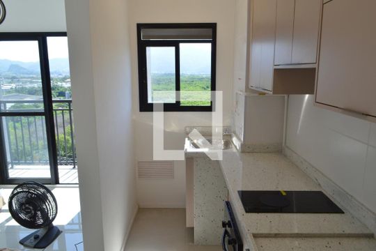 Área de Serviço de apartamento para alugar com 1 quarto, 34m² em Jacarepaguá, Rio de Janeiro