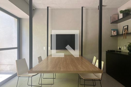 Coworking de kitnet/studio para alugar com 1 quarto, 45m² em Perdizes, São Paulo