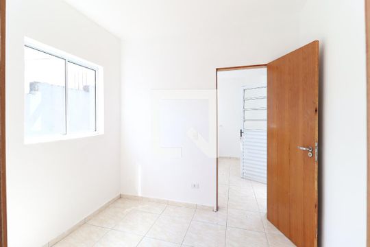 Casa para alugar com 1 quarto, 40m² em Parque Casa de Pedra, São Paulo