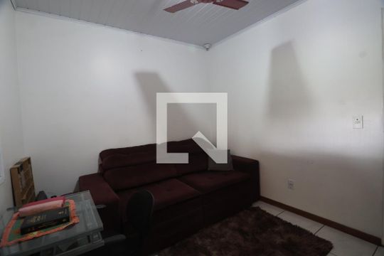 Quarto 2 de casa à venda com 4 quartos, 120m² em Olaria, Canoas
