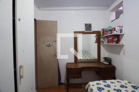 Quarto 3 de casa à venda com 4 quartos, 120m² em Olaria, Canoas