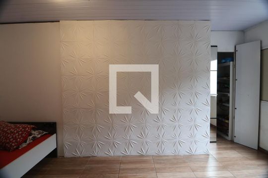 Quarto 1 de casa à venda com 4 quartos, 120m² em Olaria, Canoas