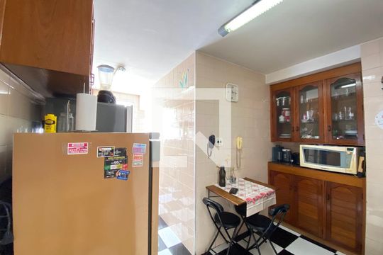 Cozinha de apartamento à venda com 3 quartos, 75m² em Méier, Rio de Janeiro