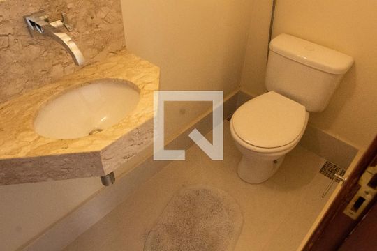 LAVABO de casa de condomínio à venda com 4 quartos, 150m² em Parque dos Jacarandás, Campinas