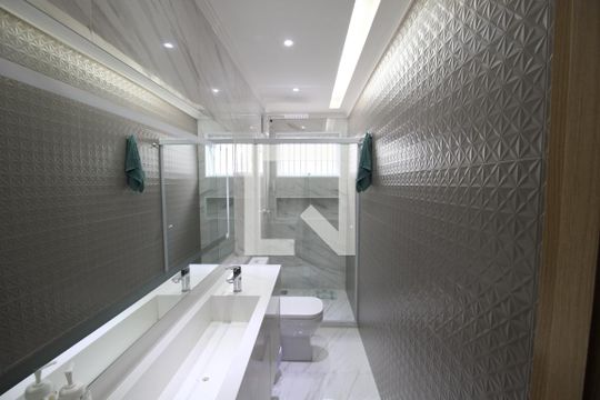 Banheiro 2 de casa à venda com 4 quartos, 295m² em Imirim, São Paulo