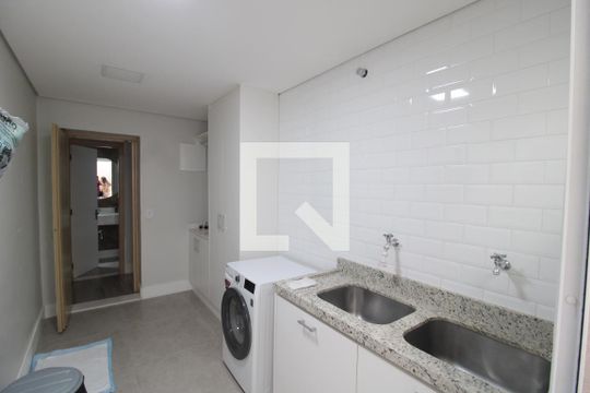 Área de Serviço de casa à venda com 4 quartos, 295m² em Imirim, São Paulo