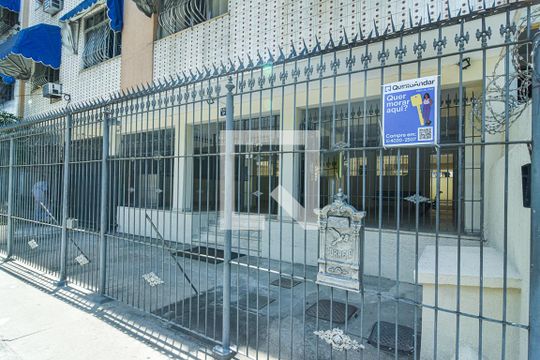 Placa de apartamento à venda com 2 quartos, 60m² em Fonseca, Niterói