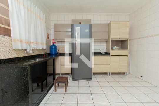 Cozinha de casa para alugar com 2 quartos, 94m² em Engenheiro Goulart, São Paulo