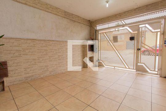 Garagem de casa para alugar com 2 quartos, 94m² em Engenheiro Goulart, São Paulo