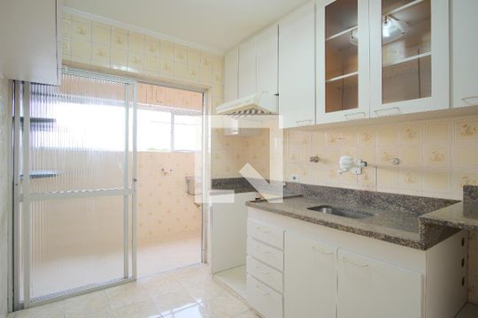 Cozinha de apartamento para alugar com 2 quartos, 60m² em Tatuapé, São Paulo