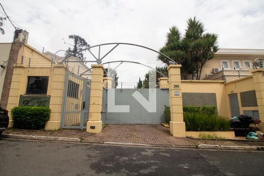 Fachada do Condomínio de casa para alugar com 5 quartos, 450m² em Chácara Monte Alegre, São Paulo