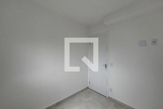 Quarto 2 de apartamento à venda com 2 quartos, 42m² em Vila Isa, São Paulo