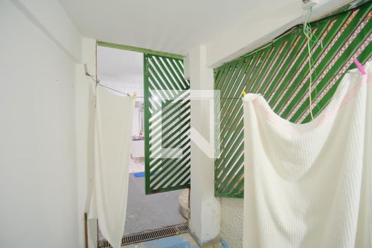 Área de Serviço de casa à venda com 2 quartos, 411m² em Penha de França, São Paulo