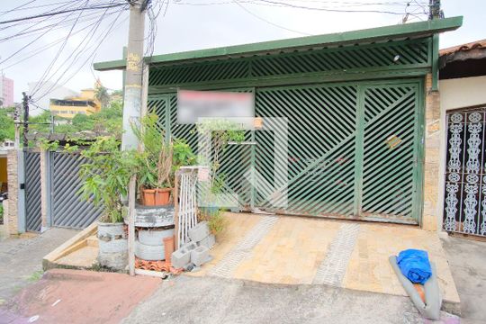 Fachada de casa à venda com 2 quartos, 411m² em Penha de França, São Paulo