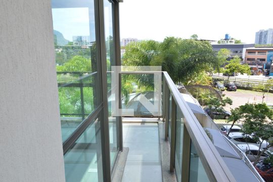 Varanda Gourmet de apartamento para alugar com 3 quartos, 76m² em Jacarepaguá, Rio de Janeiro