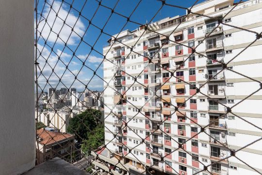 Vista de apartamento para alugar com 2 quartos, 74m² em Rio Comprido, Rio de Janeiro
