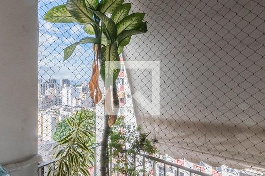 Varanda de apartamento para alugar com 2 quartos, 74m² em Rio Comprido, Rio de Janeiro