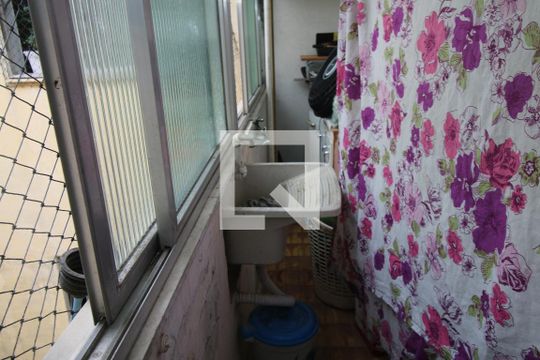 Área de Serviço de apartamento à venda com 2 quartos, 65m² em Olaria, Rio de Janeiro