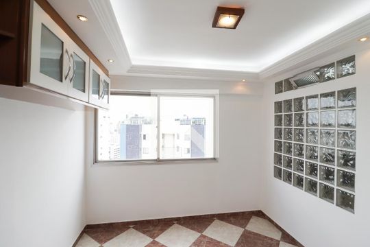 Quarto 3 de apartamento à venda com 4 quartos, 135m² em Jardim das Laranjeiras, São Paulo