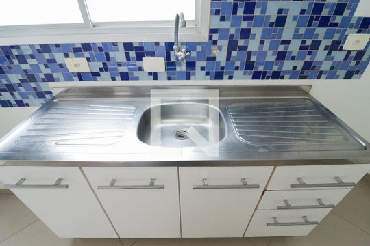 Cozinha de apartamento à venda com 4 quartos, 135m² em Jardim das Laranjeiras, São Paulo