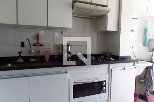 Cozinha de apartamento à venda com 3 quartos, 70m² em Jardim Olympia, São Paulo