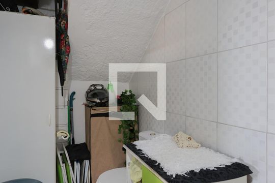 Área de serviço de casa de condomínio à venda com 2 quartos, 120m² em Vila Espanhola, São Paulo