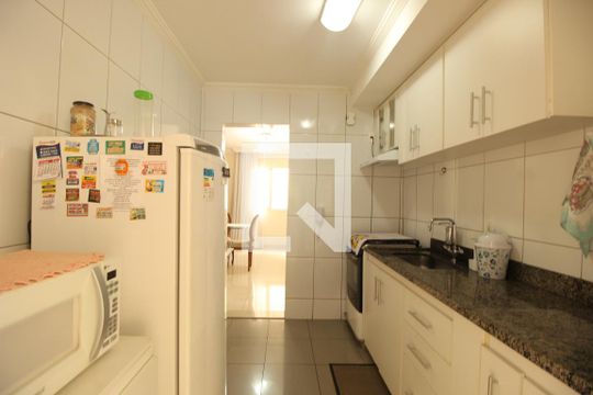 Cozinha  de apartamento à venda com 2 quartos, 95m² em Palmares, Belo Horizonte