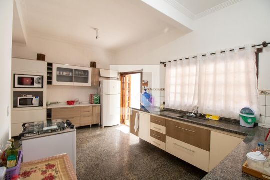 Cozinha de casa para alugar com 6 quartos, 380m² em Cerâmica, São Caetano do Sul
