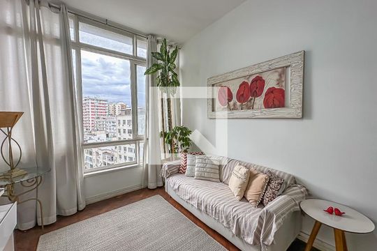 Sala de apartamento para alugar com 2 quartos, 75m² em Flamengo, Rio de Janeiro