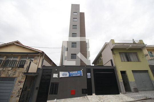 Fachada de apartamento para alugar com 2 quartos, 35m² em Penha de França, São Paulo