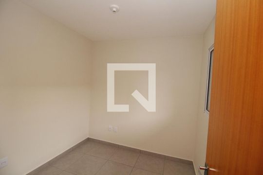 Quarto 1 de apartamento para alugar com 2 quartos, 35m² em Penha de França, São Paulo