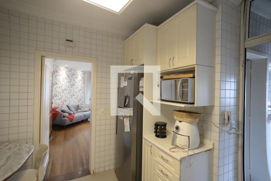 Cozinha de apartamento à venda com 2 quartos, 78m² em Jardim Vila Mariana, São Paulo