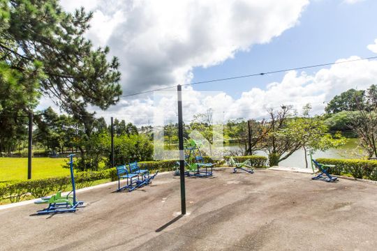 Área comum - Playground de casa de condomínio para alugar com 6 quartos, 600m² em Residencial das Estrelas, Barueri