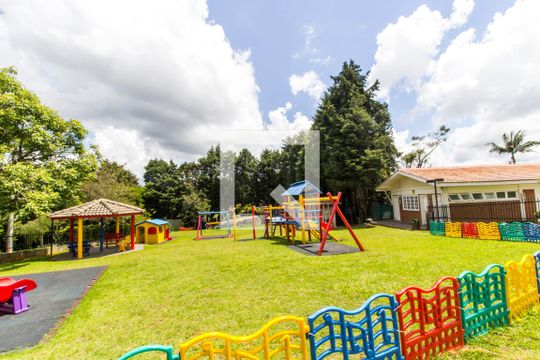 Área comum - Playground de casa de condomínio para alugar com 6 quartos, 600m² em Residencial das Estrelas, Barueri
