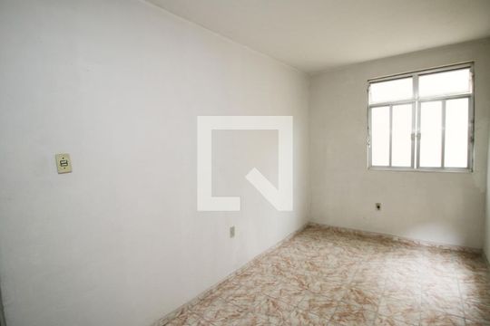 Quarto 2 de apartamento para alugar com 2 quartos, 50m² em Colégio, Rio de Janeiro