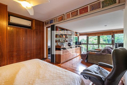 Suíte de apartamento para alugar com 1 quarto, 68m² em Jardim Paulista, São Paulo
