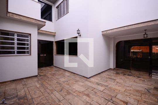 Quintal de casa à venda com 4 quartos, 333m² em Vila Marte, São Paulo