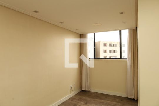 Sala de apartamento à venda com 3 quartos, 67m² em Cidade Antônio Estêvão de Carvalho, São Paulo
