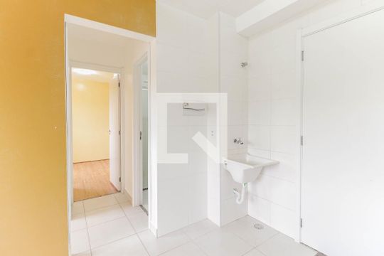 Área de Serviço de apartamento para alugar com 2 quartos, 33m² em Colônia (zona Leste), São Paulo